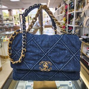 Authentic Large Chanel 19 Denim Quilted Flap Shoulder Handbag Purse crossbody